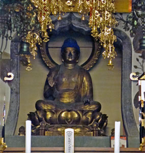 釈迦如来座像(興禅院)